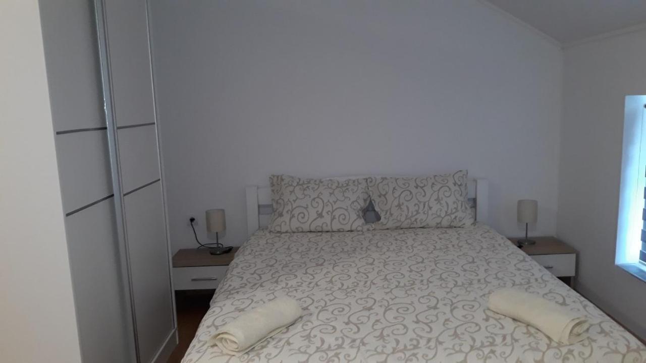 Apartment M&M Pacir Quarto foto